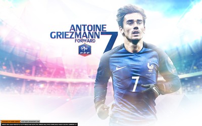 乐竞热评-乌克兰队球迷制作巨型TIFO